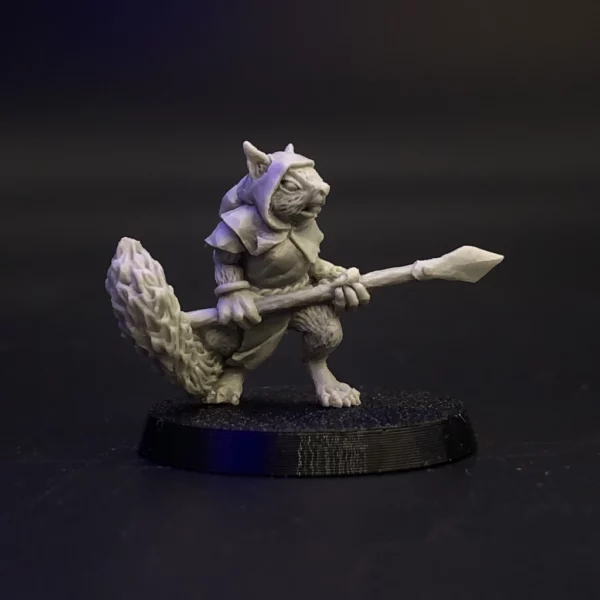 Quickthorn front antropomorph squirrel miniature Quickthorn